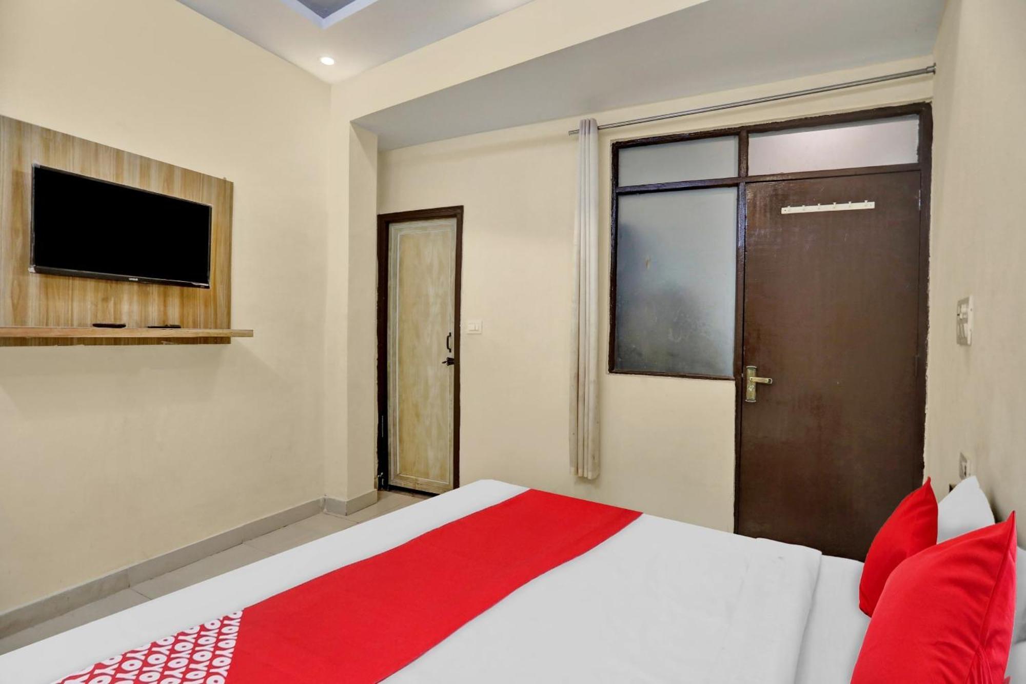 O Surajmal Place Hotel Kalkaji Devi