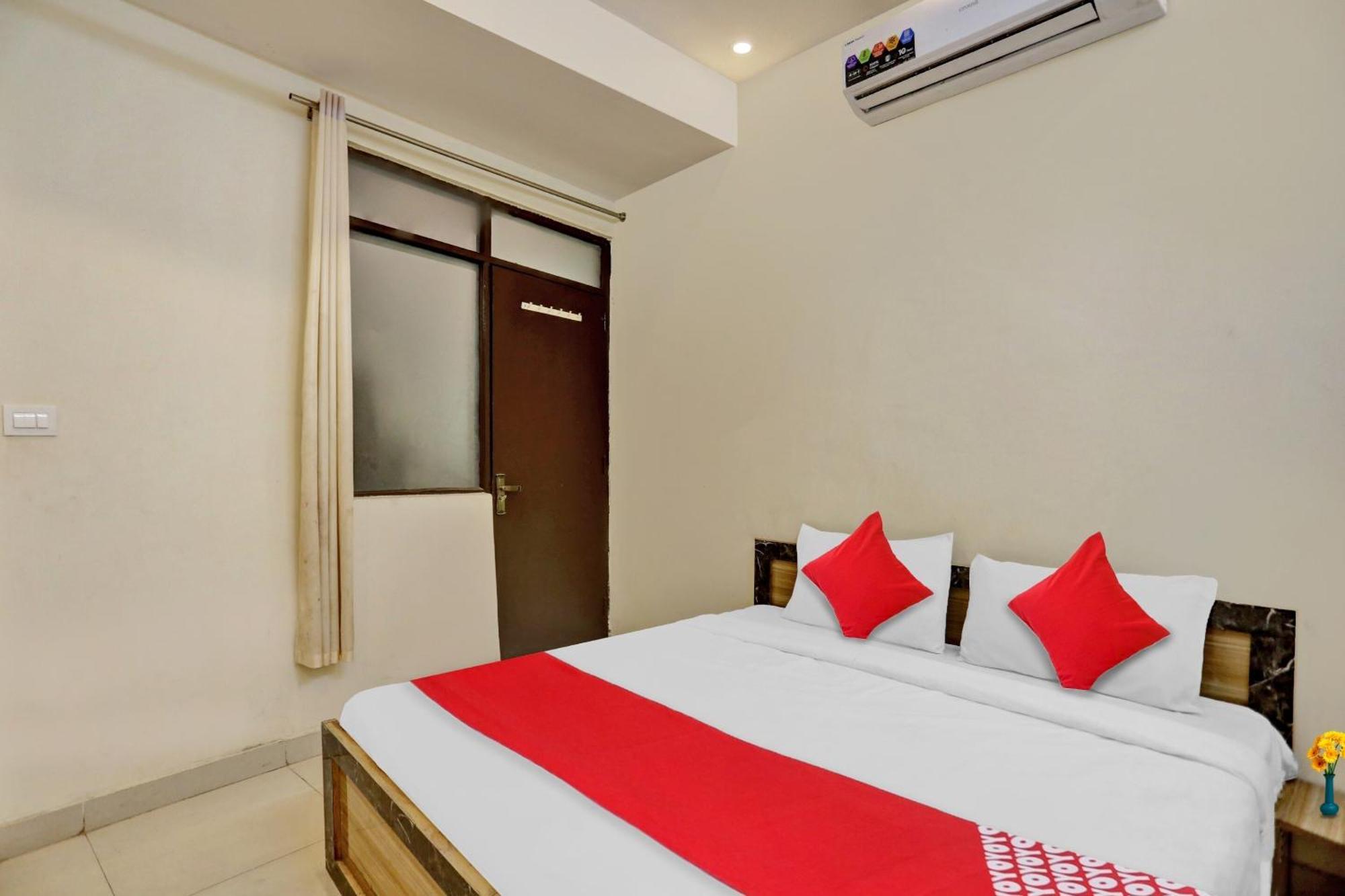 O Surajmal Place Hotel Kalkaji Devi